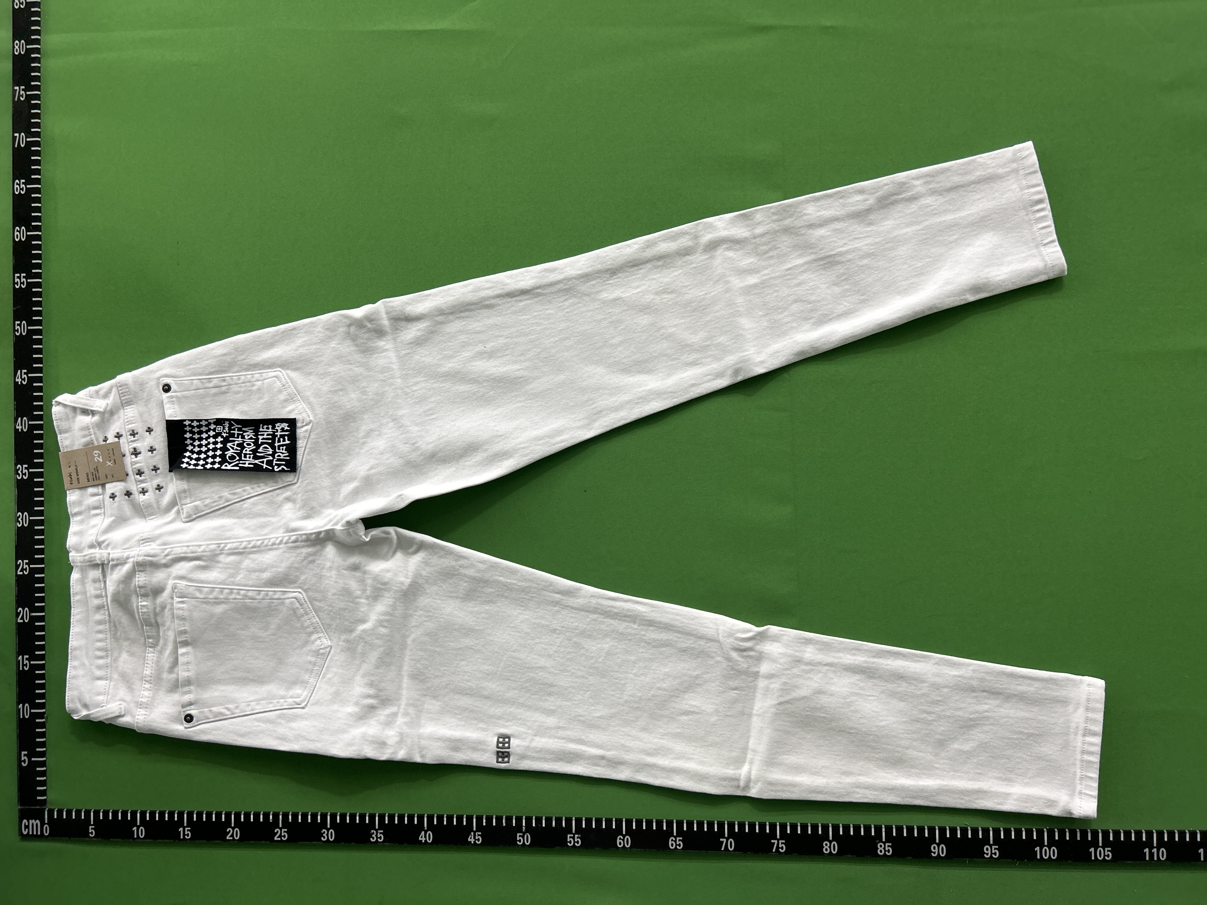 QC thumbnail 12