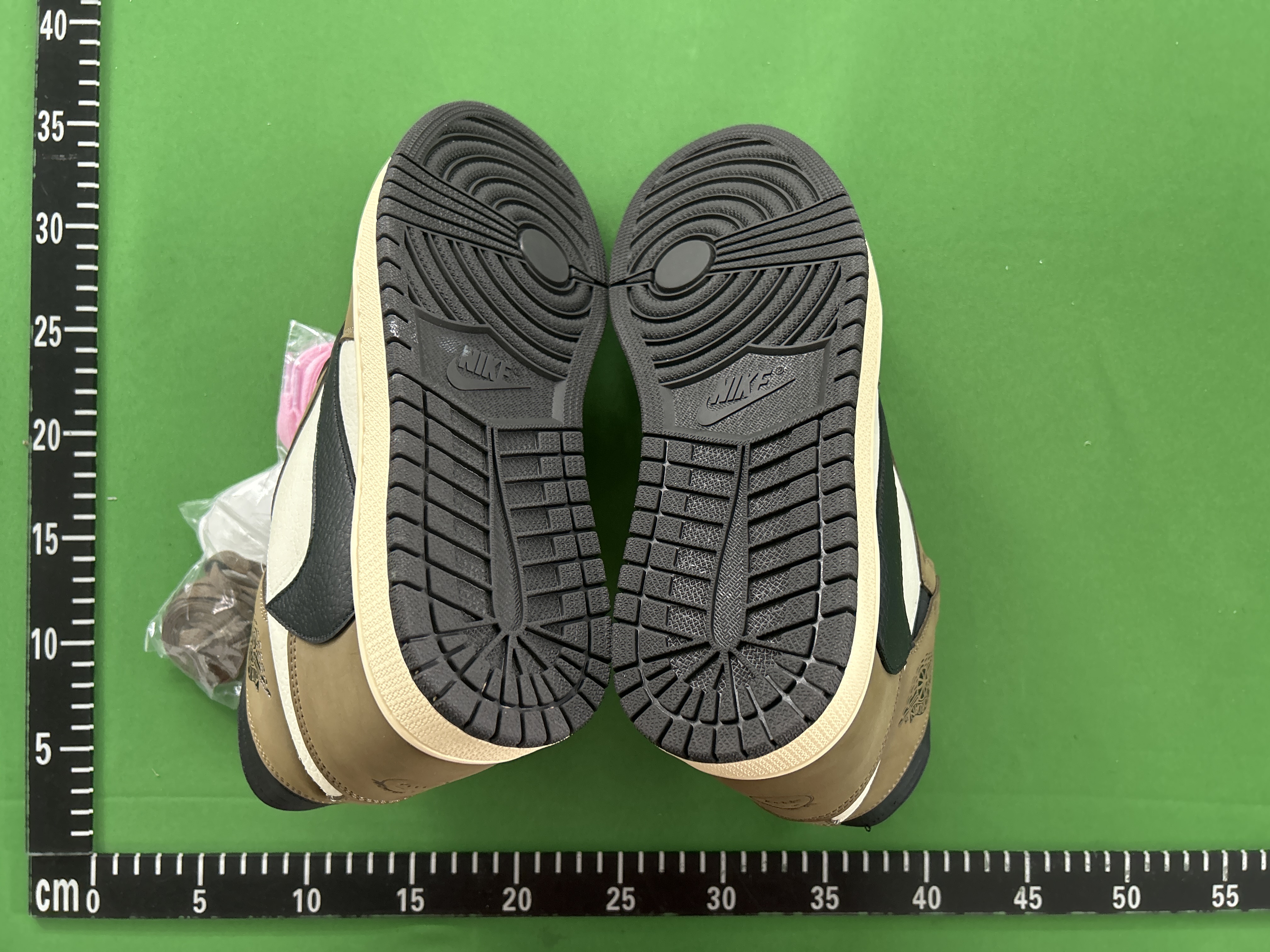 QC thumbnail 24