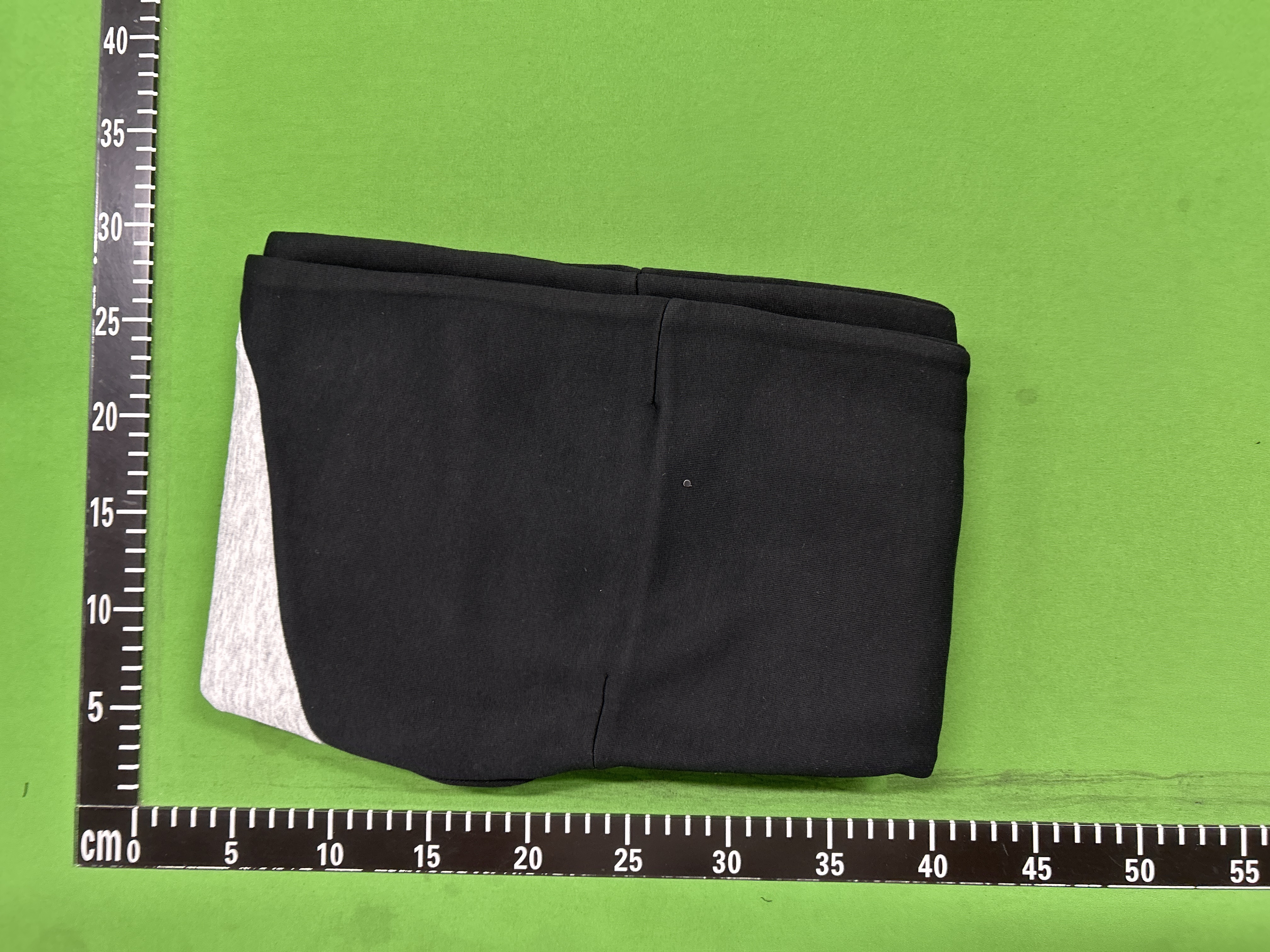 QC photo 1 of CU4男士拼色压胶口袋透气新款休闲束脚长裤跑步训练运动裤496