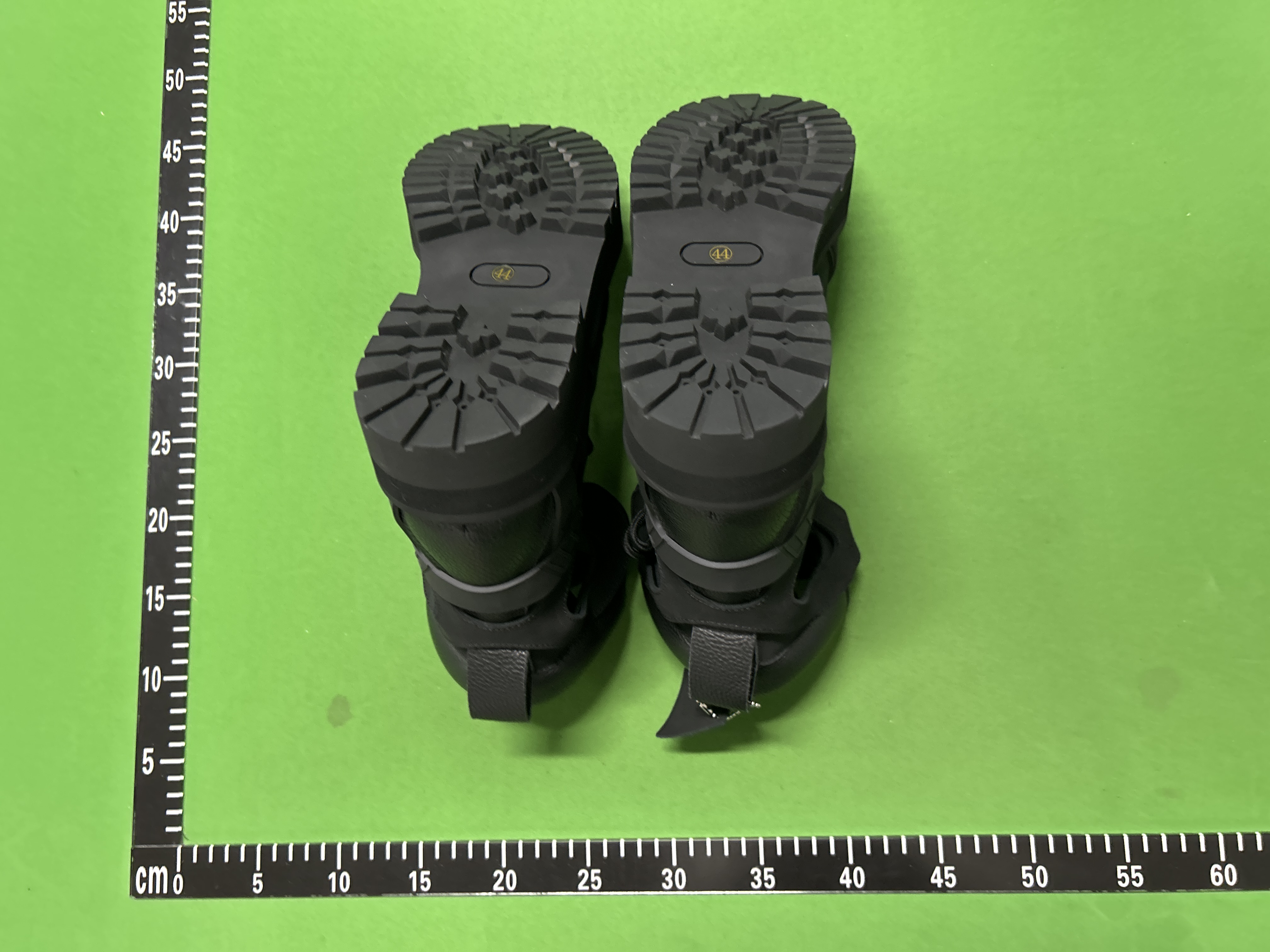 QC thumbnail 12