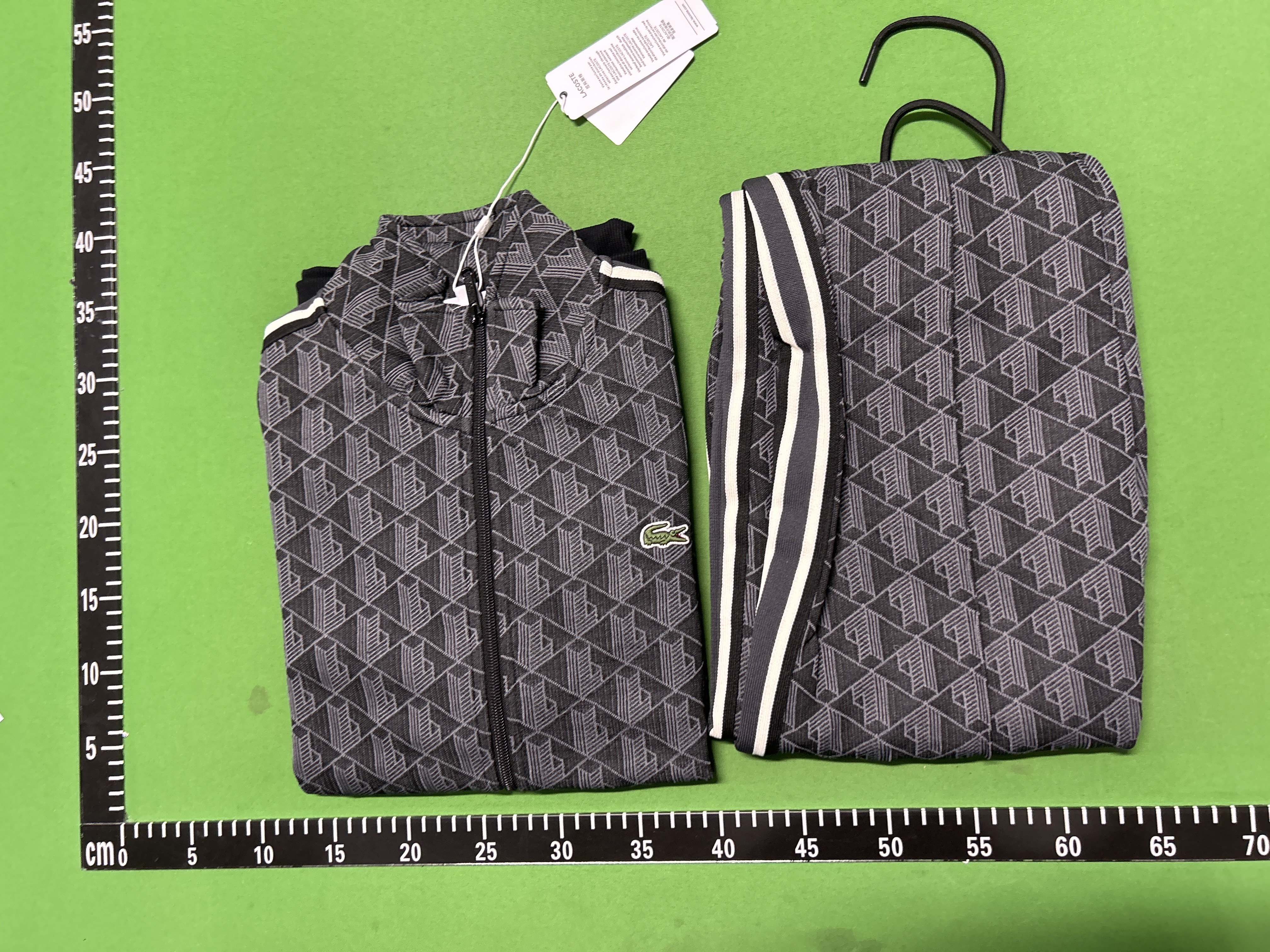 QC photo 1 of 【9.8/10】NewParisMonogramTrackJacketTrousersuit1368